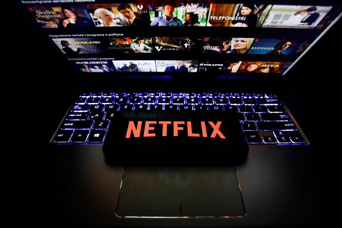 Netflix'in Pornhub Belgeseli Yetişkin Endüstrisi Hakkında Işık Tutuyor