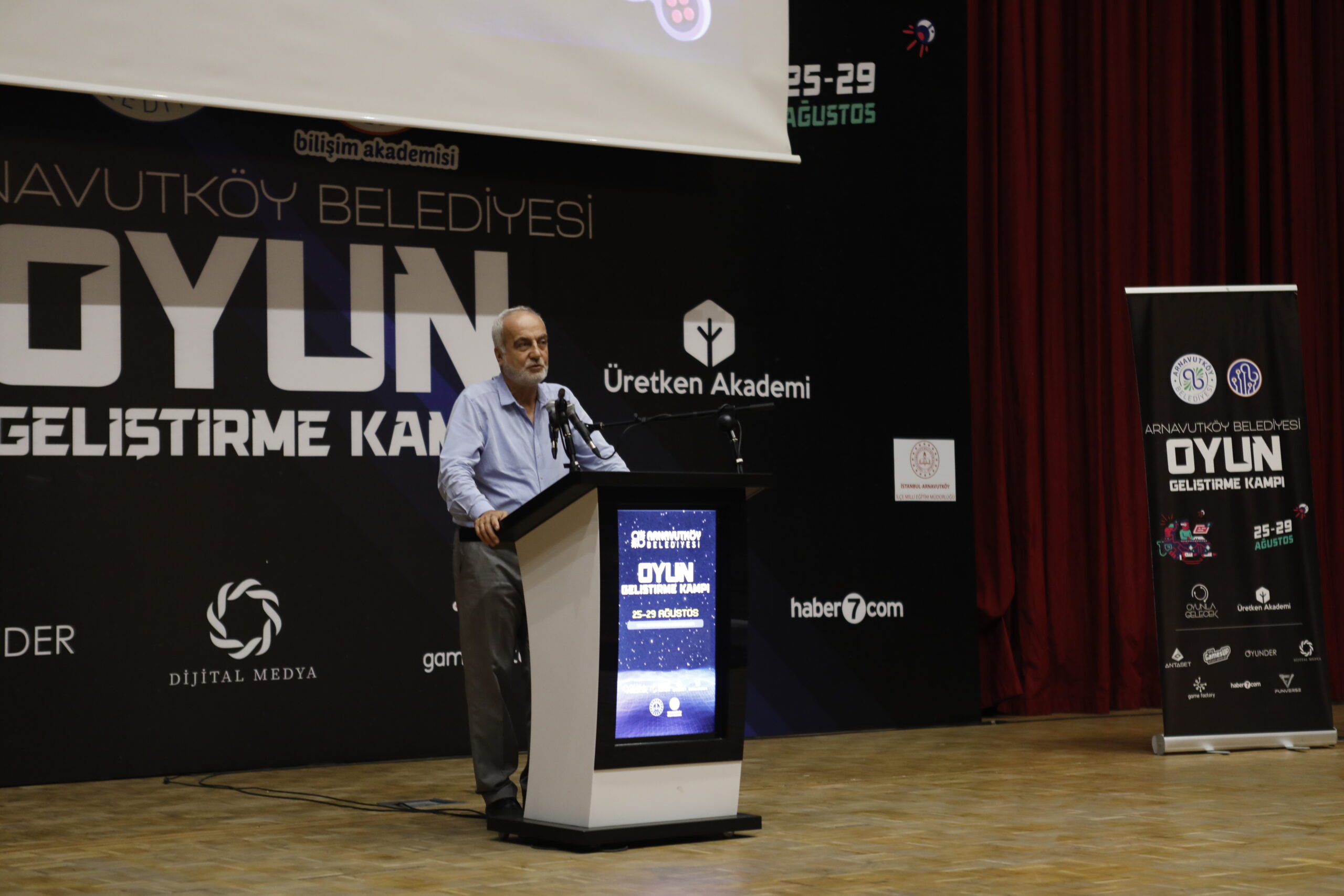 Dijital Oyun Dünyası Arnavutköy Oyun Geliştirme Kampı’nda Buluştu